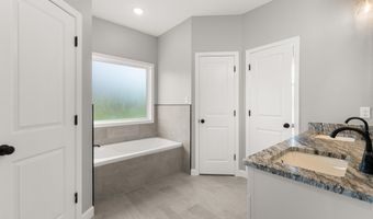 28 Sisney Dr, Ash Flat, AR 72513