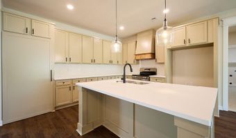 10573 W Miller Sardis Rd, Bauxite, AR 72011
