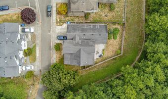 2700 Meadow Creek Way, Arcata, CA 95521