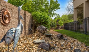 309 Plaza Muchomas, Bernalillo, NM 87004