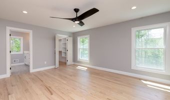 81 Nelson Dr, Burlington, CT 06013