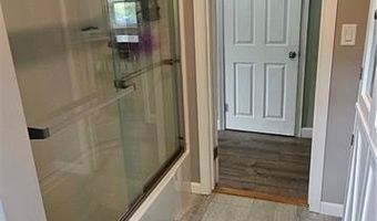 68 North Rd, Burrillville, RI 02859