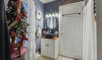 310 Alta Heights Rd, Asbury, WV 24916