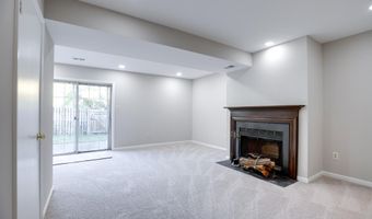 5713 LAWSONS HILL Ct, Alexandria, VA 22310
