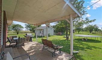 16002 Lyon Rd, Altamont, KS 67330