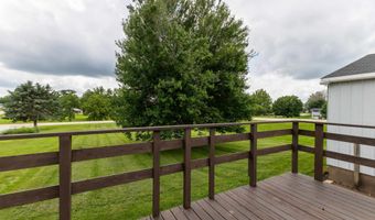 105 W Benton, Andrew, IA 52030