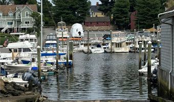 13 Tucker Ave, Cranston, RI 02905