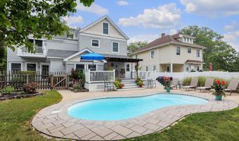 121 Center Ave, Atlantic Highlands, NJ 07716