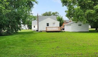 312 S 1st Ave, Brandon, SD 57005