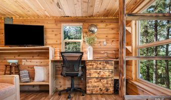 464 Collier View Rd, Cascade, ID 83611