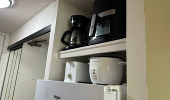 445 Seaside Ave 1508, Honolulu, HI 96815