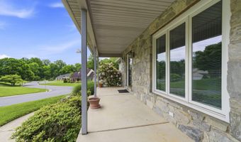 736 LETITIA Dr, Hockessin, DE 19707