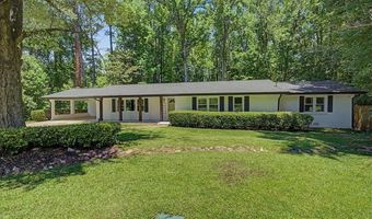 2718 Pine Grove Ct, Austell, GA 30106