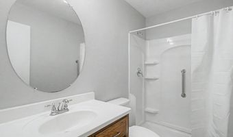 1750 James Buchanan Dr, Biloxi, MS 39531