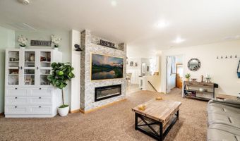 750 N Adams Ave, Buffalo, WY 82834
