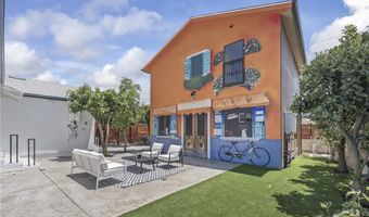 17660 Martha St, Encino, CA 91316