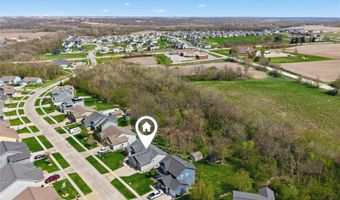 1009 Baileys Grove Dr, Adel, IA 50003