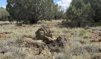 1 Hideaway Rd, Ash Fork, AZ 86320
