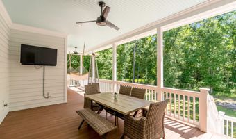 1442 Old Rosebud Trl, Awendaw, SC 29429