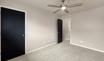 325 MATOT St B, Brookings, OR 97415