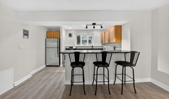 10403 MONTROSE Ave 10403, Bethesda, MD 20814