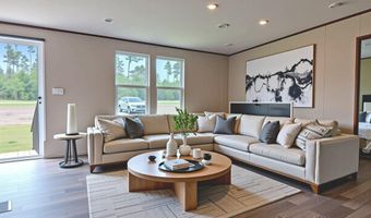 2833 Vancouver Dr, Alford, FL 32420