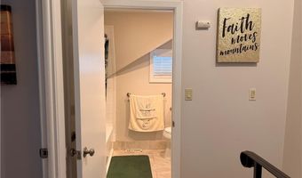 412 Bellevue Ave 9, Newport, RI 02840