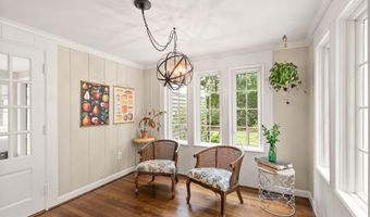 7551 MARSHALL Dr, Annandale, VA 22003