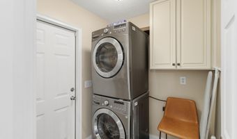 128 SEMINOLE Rd 11, Atlantic Beach, FL 32233