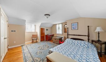 57 S TERRACE Ave, Maple Shade, NJ 08052