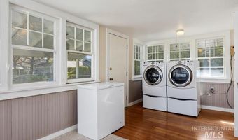 512 Broadway Ave N, Buhl, ID 83316