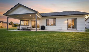 40 Bunker Ln, Blanchard, ID 83804