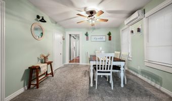 109 5th St, Aurora, IN 47001