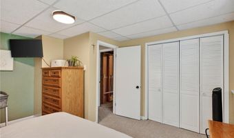 1802 Oak Knoll Dr NE, Alexandria, MN 56308