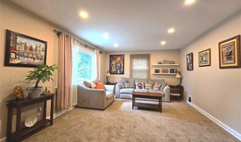 202 Pleasant Ave, Bergenfield, NJ 07621