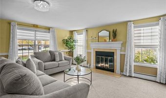 15 Nipmuc Trl A, North Providence, RI 02904