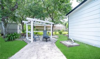 1002 E Hill Ave, Alice, TX 78332