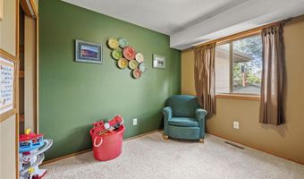 3441 E Mineral Pond Blvd, Anoka, MN 55303