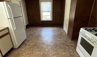14 Woodland Ct, Lincoln, RI 02865