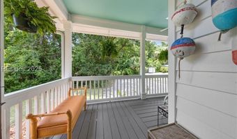 15 Palmetto Beach Dr, Bluffton, SC 29910
