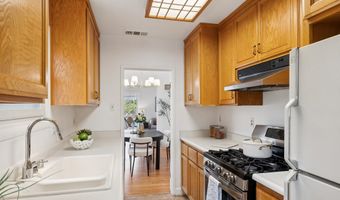 3287 Briggs Ave, Alameda, CA 94501