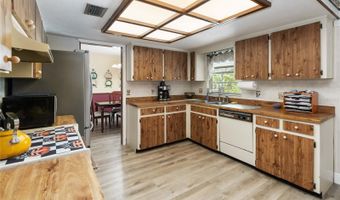 625 NEWPORT Ave, Altamonte Springs, FL 32701