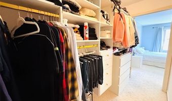 2808 Barclay Way, Ann Arbor, MI 48105
