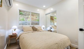 3058 Uaawa Pl, Honolulu, HI 96819