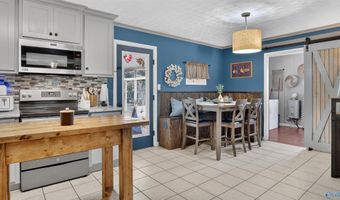 20070 Elkton Rd, Athens, AL 35614