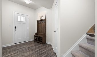 2949 Aughton Rd, Ann Arbor, MI 48105