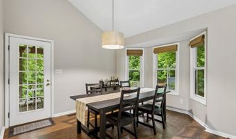 696 Cades Cove Ct, Austell, GA 30106