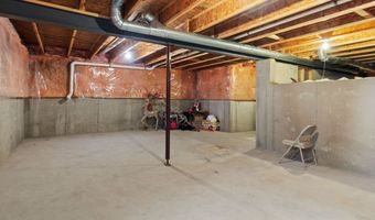 6951 Governors Pointe Blvd, Indianapolis, IN 46217