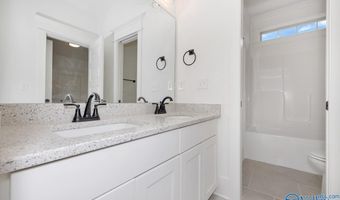 20854 Calcutta St, Athens, AL 35611