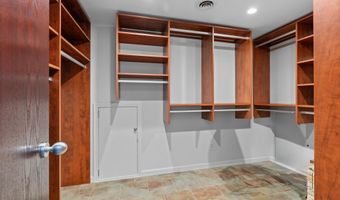 5557 N Territorial Rd, Ann Arbor, MI 48105